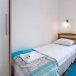 P1 Rubessa S Parkirnim Mjestom Apartamento Baška
